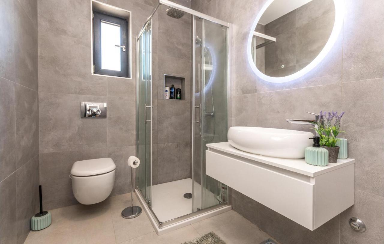 3 Bedroom Beautiful Home In Rastane Donje Donje Rastane ภายนอก รูปภาพ